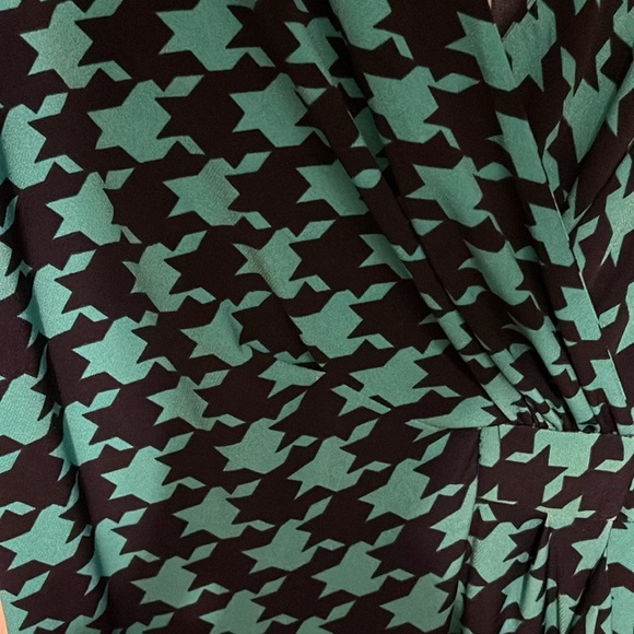 Green and navy midi dress - Picture 2 of 3